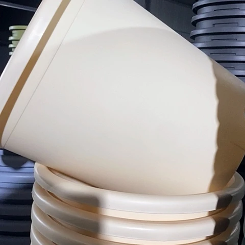 树脂四季盆8号无拖米黄3个