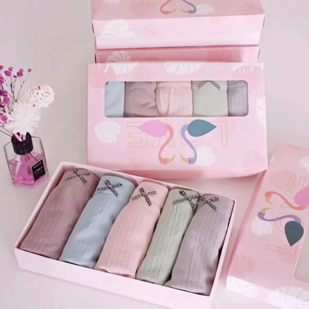 新款火烈鸟女士短裤均码5条装【80-140斤】