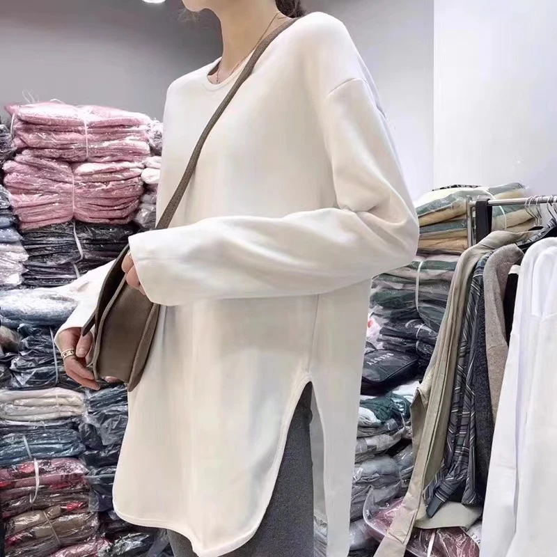 【星星宠粉】2023秋季新品设计感U领减龄净版侧开叉打底衫百搭T恤女