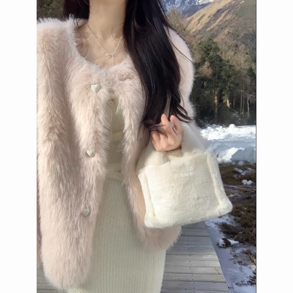 新款粉色毛外套女秋冬毛毛短款长袖小个子环保上衣