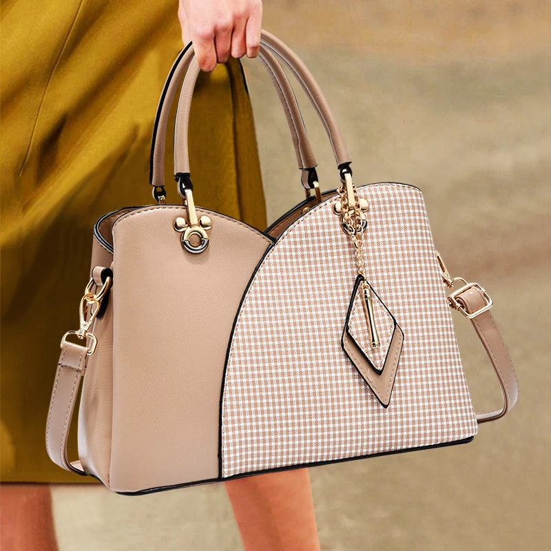 香港包包康女包2025新款潮时尚百搭软皮包洋气手提单肩斜挎机车包