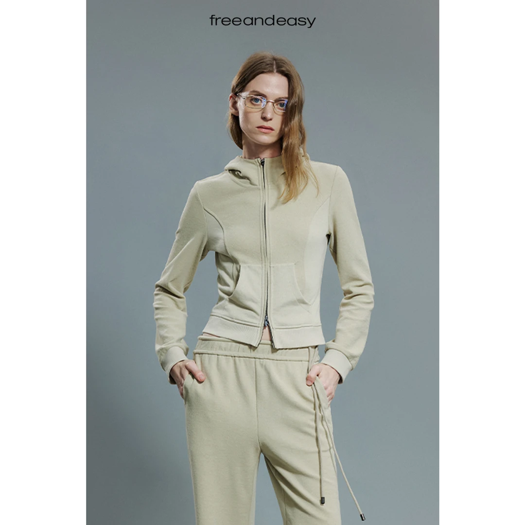 FAEfreeandeasyA面B面  修身连帽短卫衣 B42014