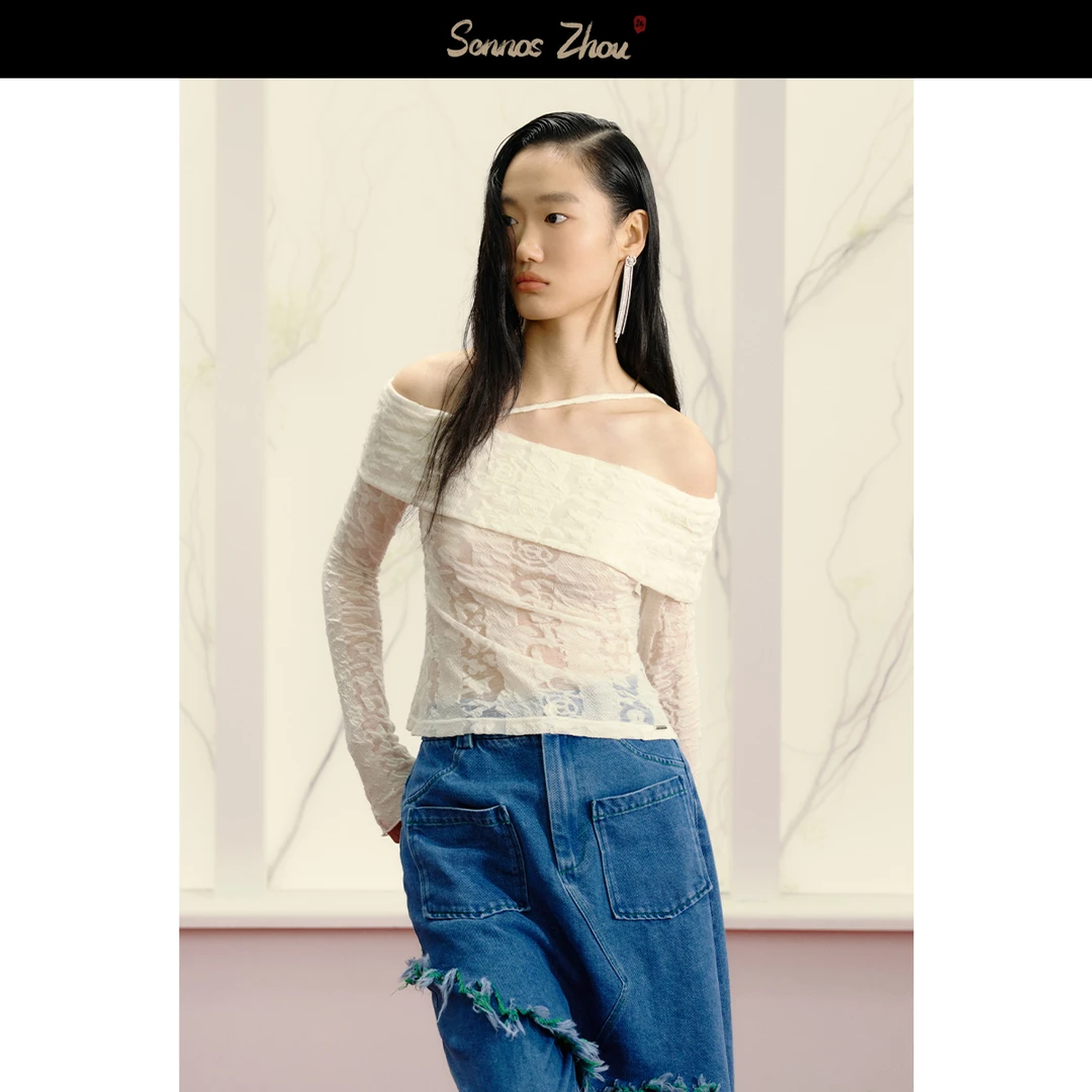 sennoszhou浮雕乱花针织一字折边上衣C41005