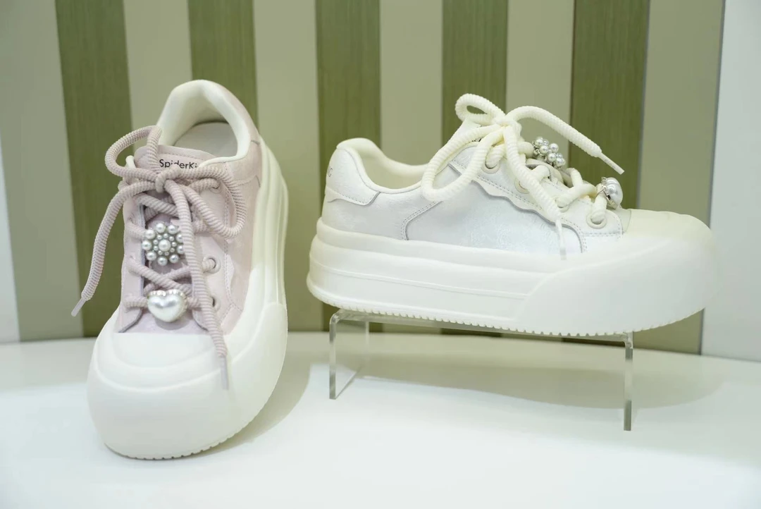 24秋季新品休闲舒适女鞋