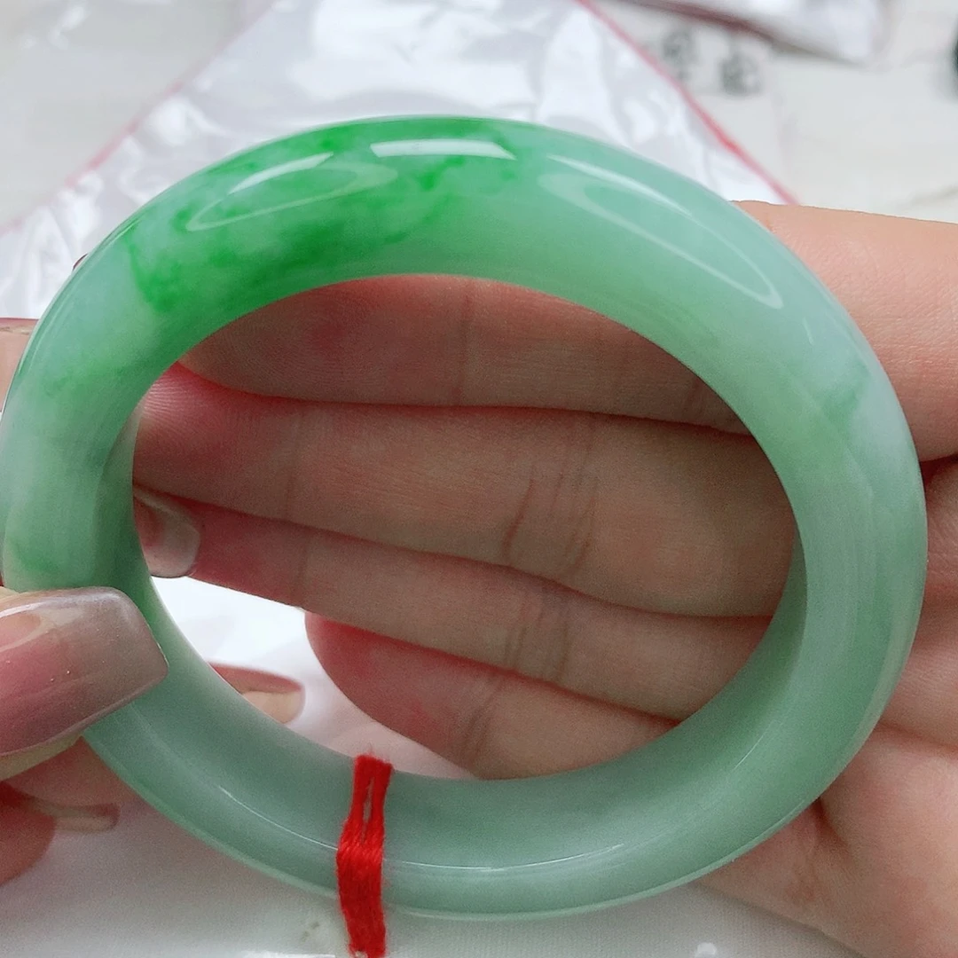 【闪购商品】翡翠手镯未镶嵌缅甸天然A货翡翠