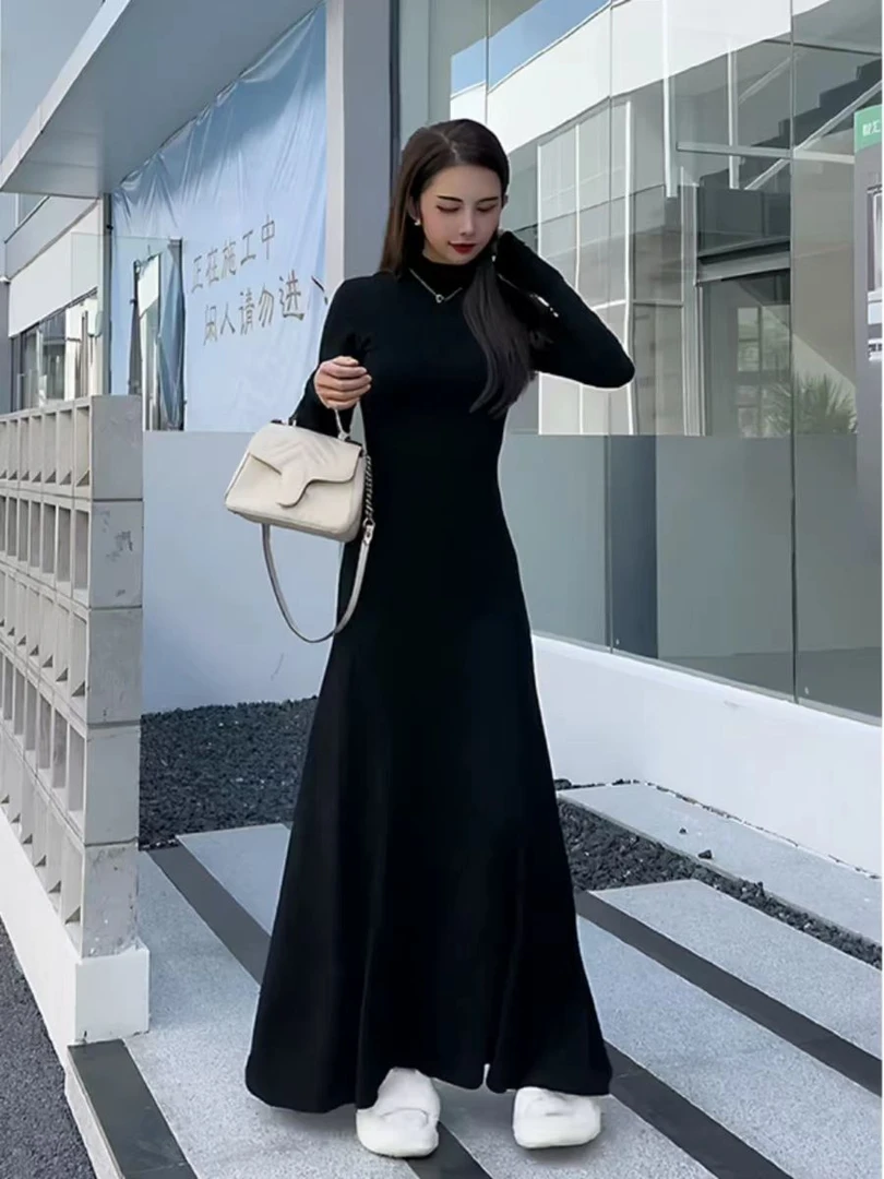 长袖内搭打底连衣裙女2024早秋装新款法式气质收腰显瘦长裙