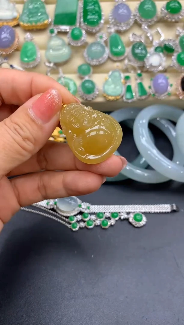 【闪购商品】翡翠颈饰18K金镶嵌510-中国好珍宝