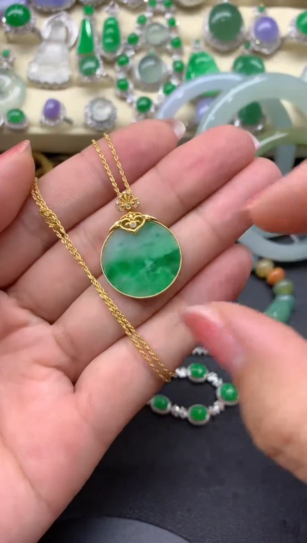 【闪购商品】翡翠颈饰18K金镶嵌340-中国好珍宝