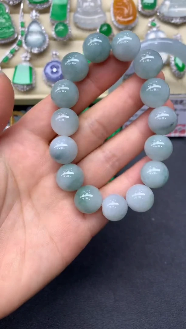 【闪购商品】翡翠手串未镶嵌120-多人
