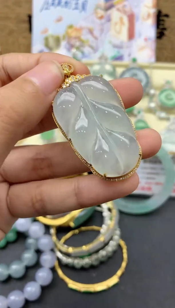 【闪购商品】翡翠颈饰18K金镶嵌472-中国好珍宝