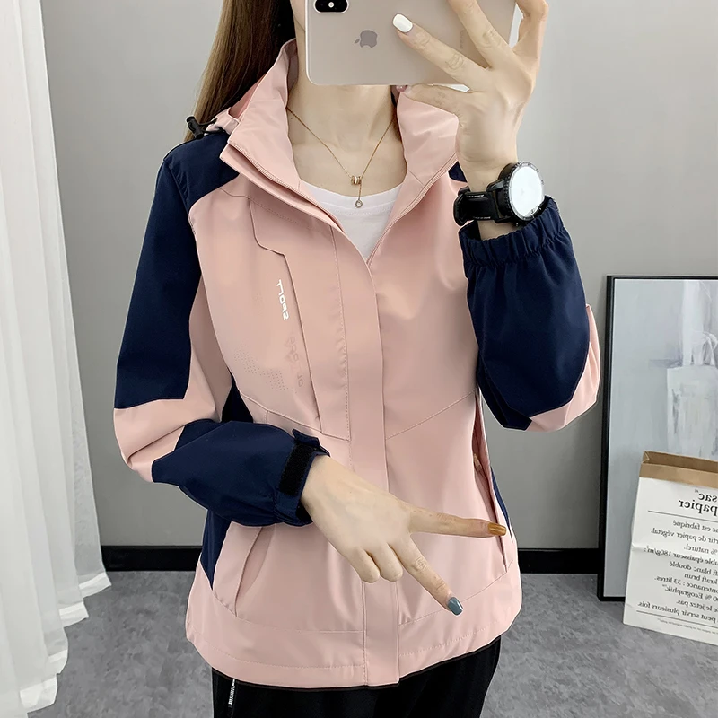 冲锋衣女款2025款网红款薄款外套春秋季新款风衣防风防水爆款上衣