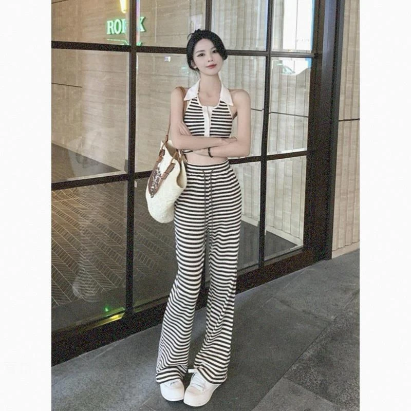 炸街减龄时尚运动套装女夏季穿搭一整套条纹无袖上衣阔腿裤两件套