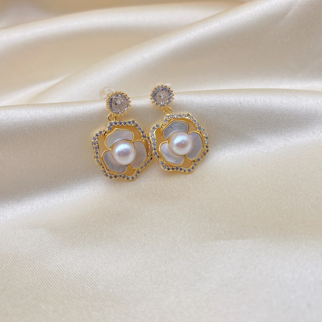 LH493【大泡泡山茶花珍珠三件套】时尚高级搭配美丽珍珠减龄真珍珠