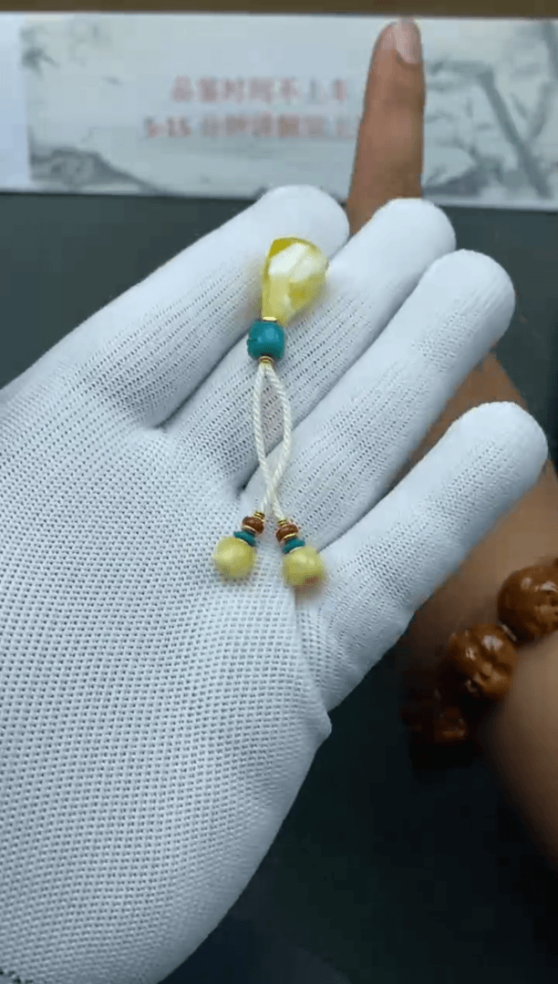 【闪购商品】蜜蜡裸石未镶嵌蜜蜡配饰