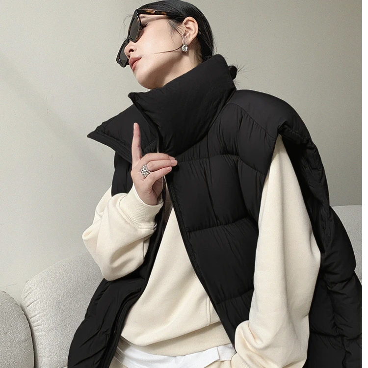 2025冬季新款羽绒马甲女款欧货高端白鸭绒宽松慵懒风外穿百搭坎肩
