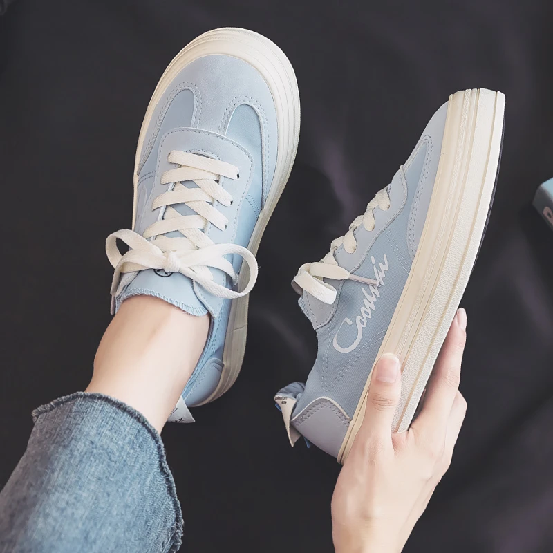 春季新款厚底学生低帮板鞋休闲小白鞋2024潮流百搭设计感帆布鞋女