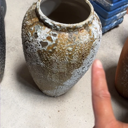 罐景德镇默认微瑕有孔5-126