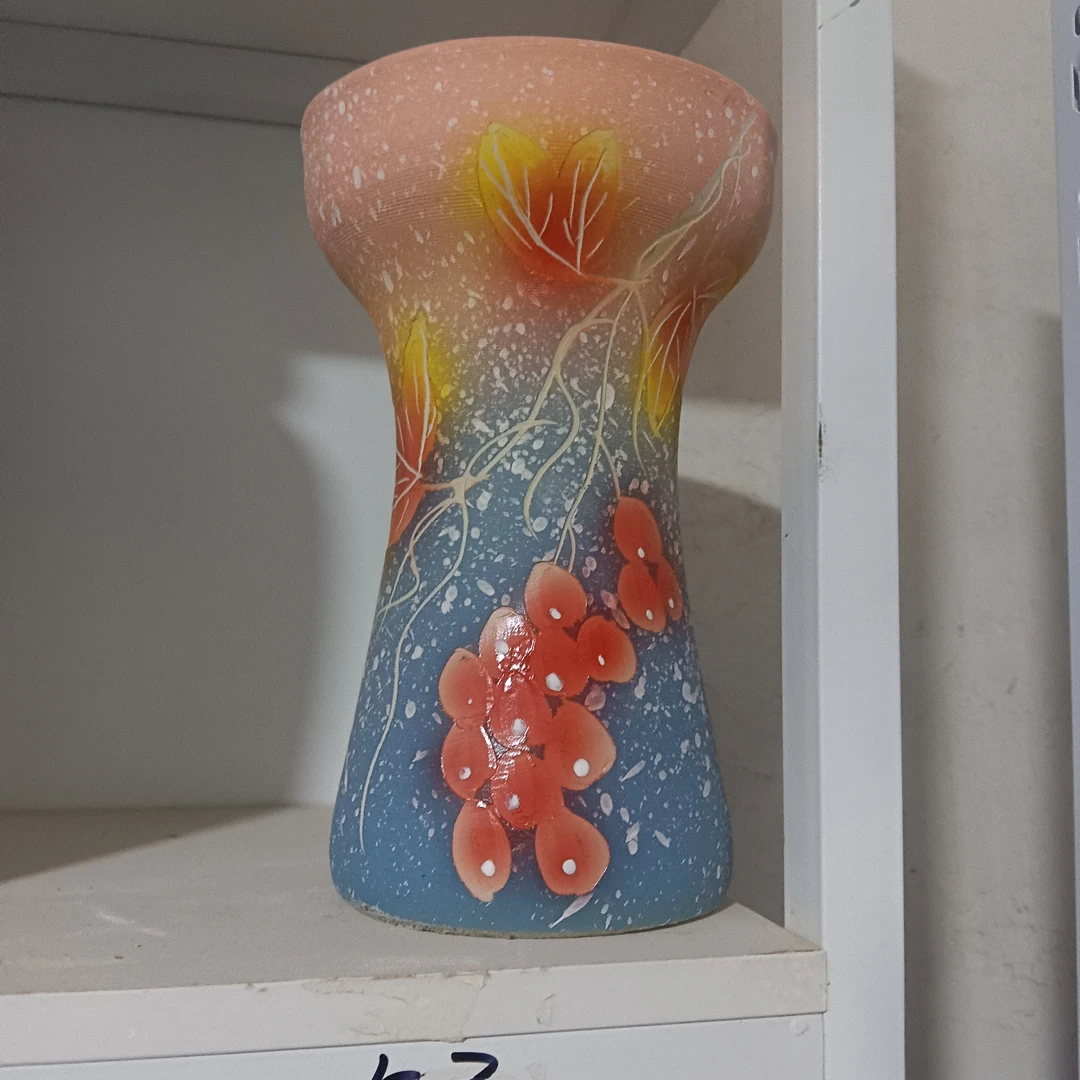 53号花盆，高25口15，默认微瑕，有孔