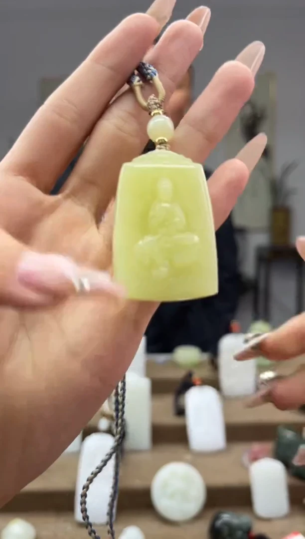 【闪购商品】和田玉挂件未镶嵌1