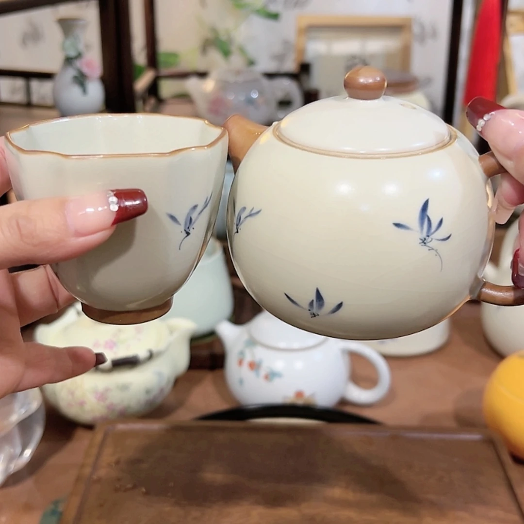 【闪购商品】陶瓷壶