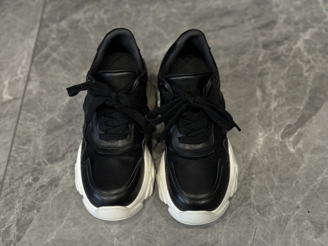 【妙妙精选】HUANGNAJI时尚百搭厚底系带黑色老爹鞋21886