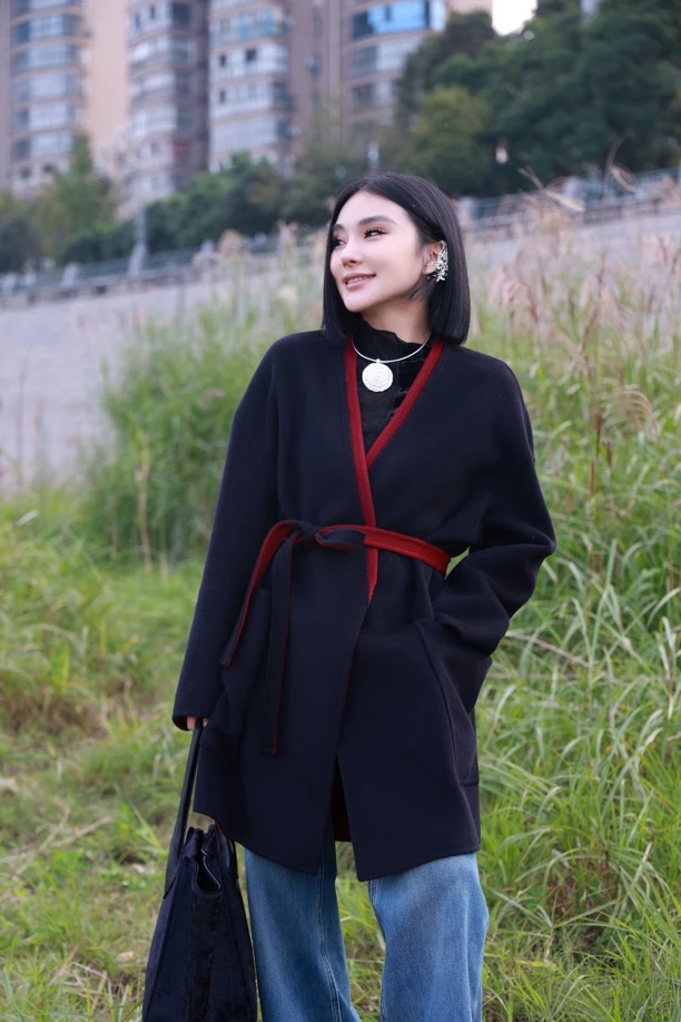 【妙妙精选】HUANGNAJI设计感秋冬时尚气质毛呢大衣24339