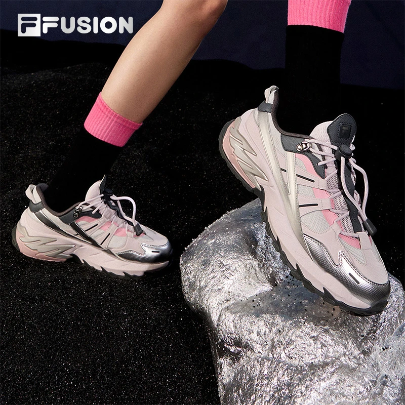 FILA斐乐正品秋季女款舒适百搭运动厚底老爹机能潮鞋T12W511511