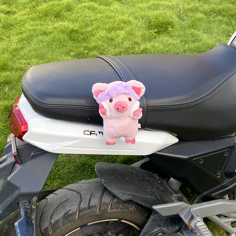 车载车外摩托车电动车呆萌毛绒玩偶配饰装饰品可拆卸公仔挂件摆件