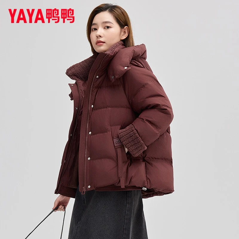 鸭鸭羽绒服女士2024冬季新品短款连帽纯色百搭休闲简约加厚外套A