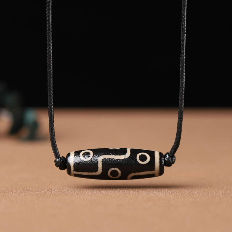 品煌黑白九目玛瑙锁骨链编织男女同款时尚百搭吊坠38x12mm