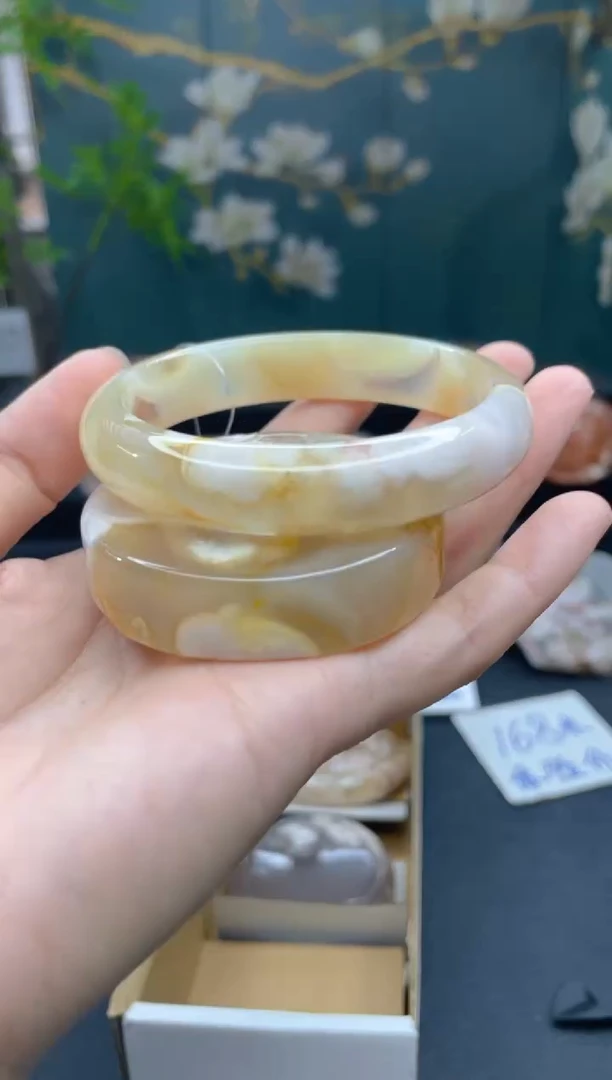 【闪购商品】石英质玉手镯未镶嵌C283（60圈赠送镯心）