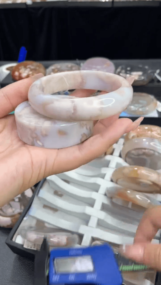 【闪购商品】石英质玉手镯未镶嵌A315（60圈赠送镯心）