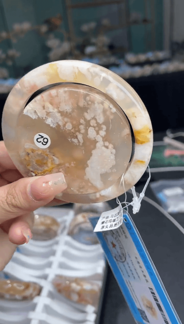 【闪购商品】石英质玉手镯未镶嵌A326（62圈赠送镯心）8011071