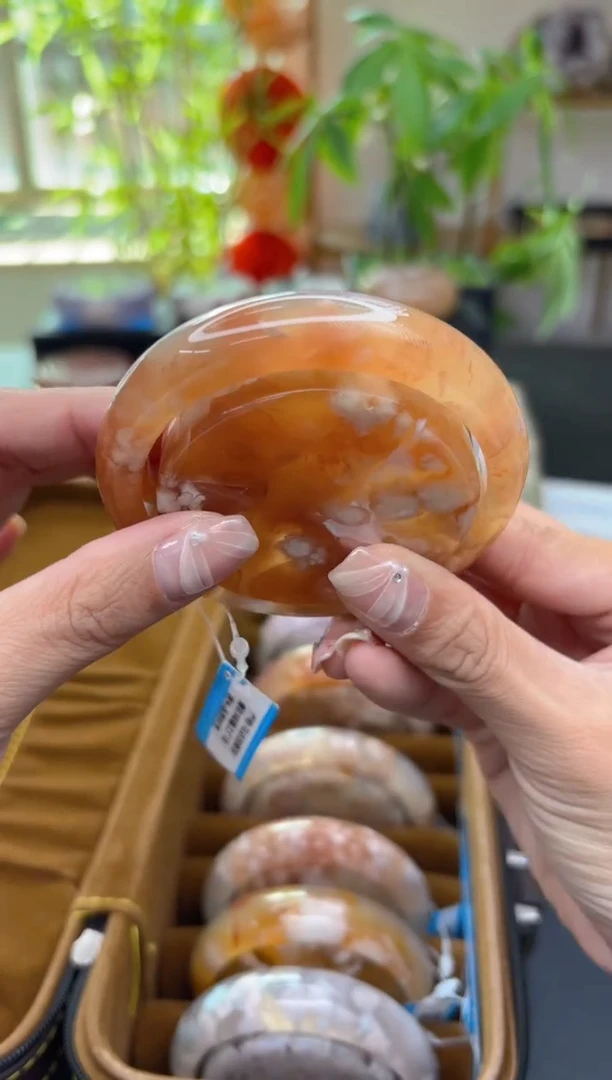 【闪购商品】石英质玉手镯未镶嵌A95(58圈赠送镯心)