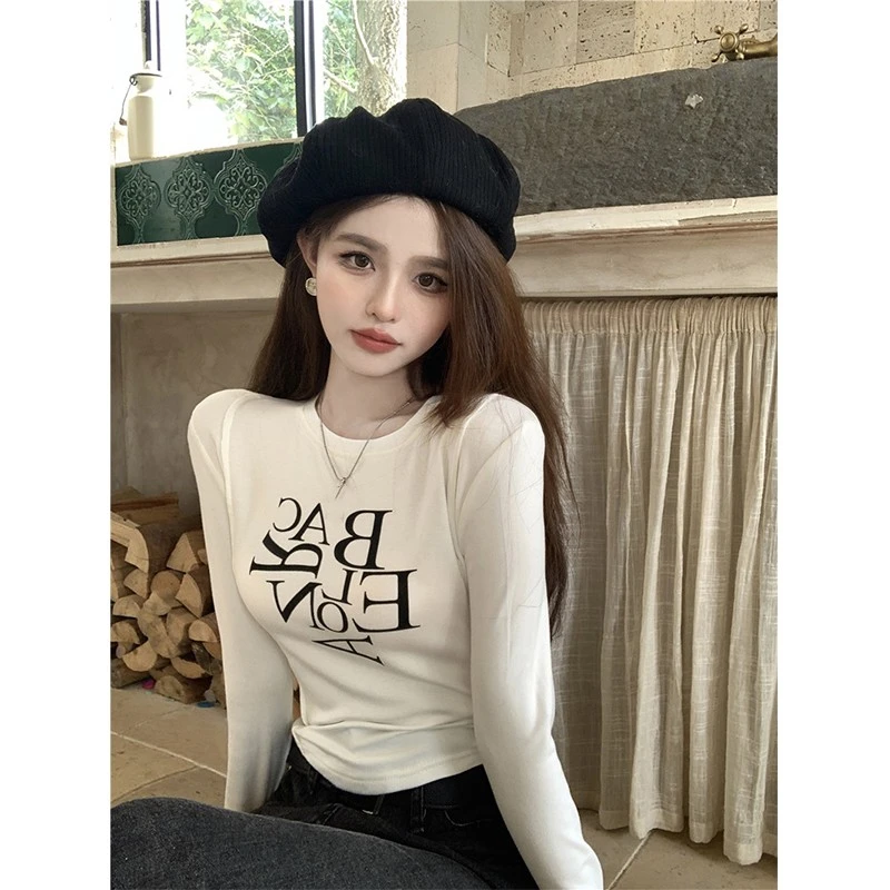 字母印花长袖T恤女秋冬季新款小众百搭简约显瘦打底内搭上衣潮ins