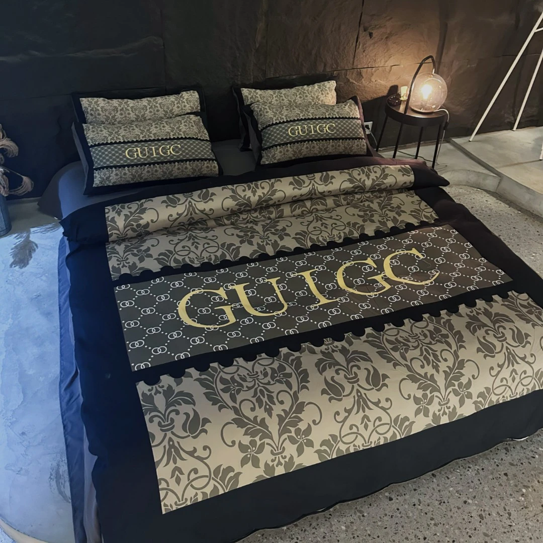 轻奢磨毛高级感床上四件套潮牌被套裸睡床笠床单四季款入秋四件套