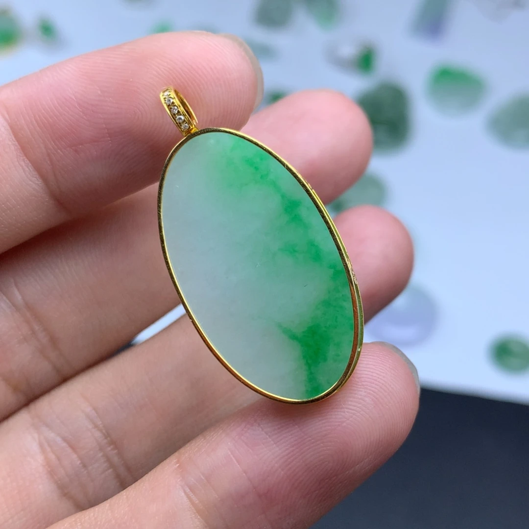 翡翠颈饰18K金镶嵌l*翡翠