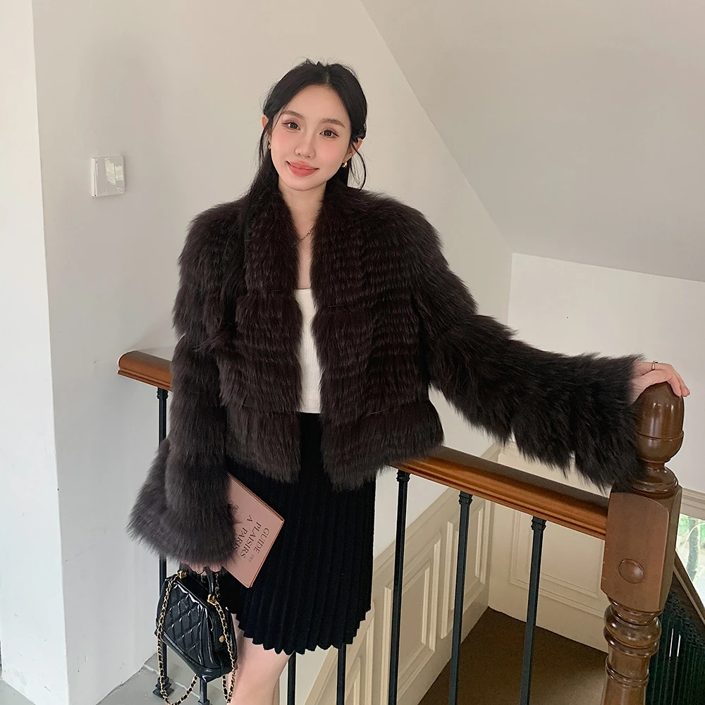 UPFURS咖色狐狸毛车条皮草外套女短款花瓶领2025冬季新款24142