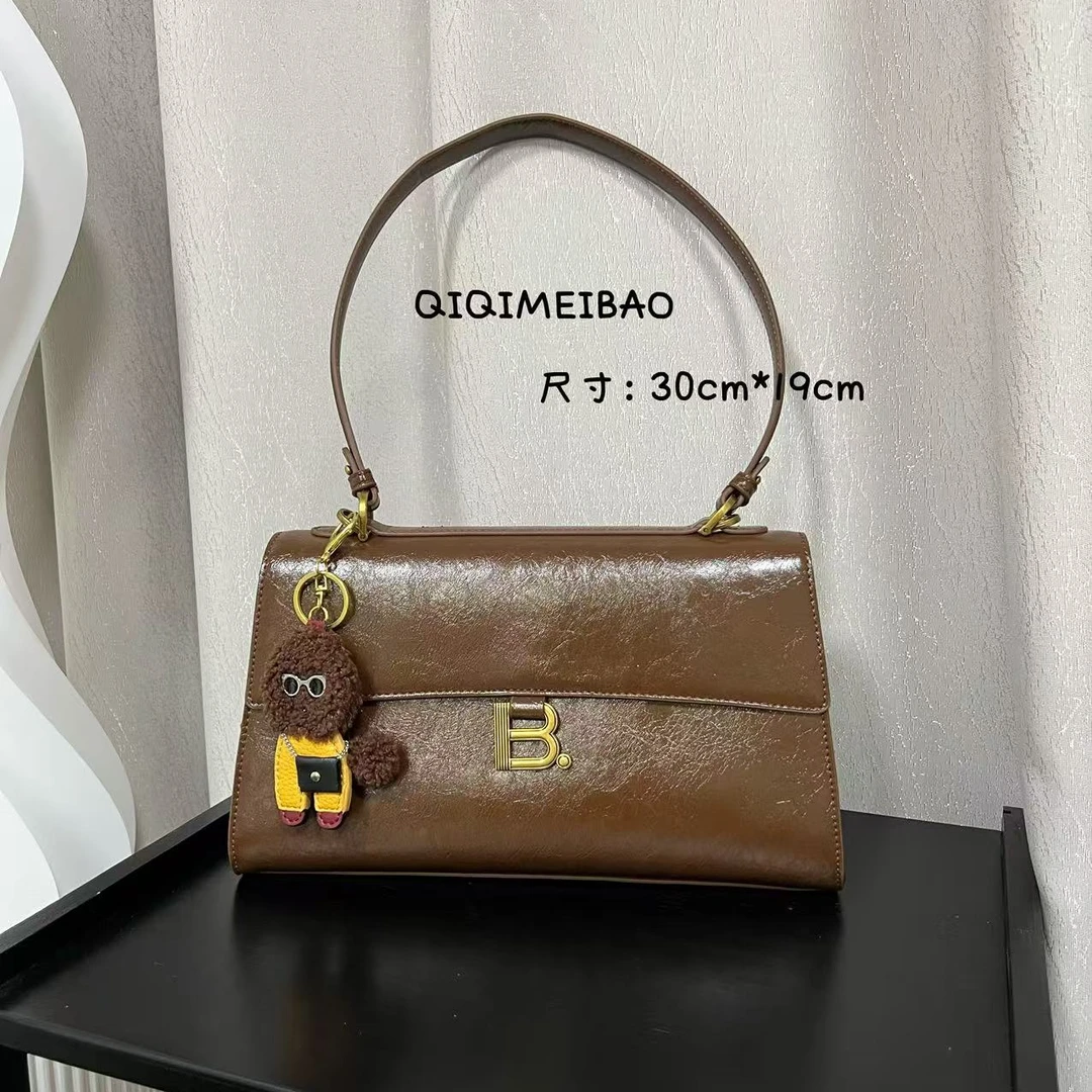 2024高级感小众设计潮流时尚百搭单肩腋下斜挎包324胡桃色