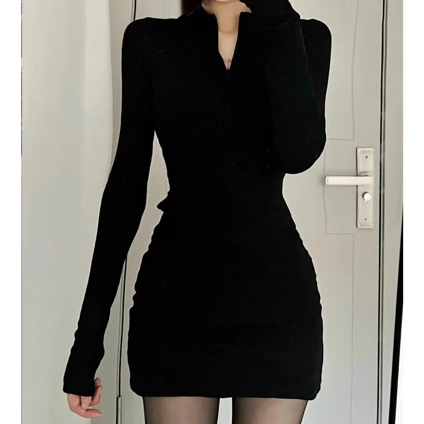 2024新款黑色性感辣妹连衣裙女秋冬加绒短裙修身包臀裙加厚后妈裙