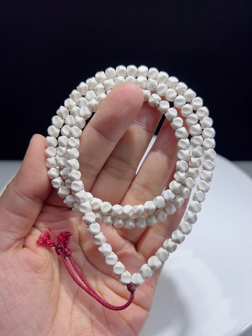 一物一图【原生态】数星星5×6手工无相，海南毛感料原脂白同枝果。