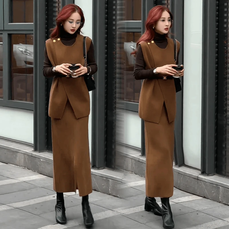 高级感法式气质套装裙女秋季新款洋气马甲高领打底衫半身裙三件套