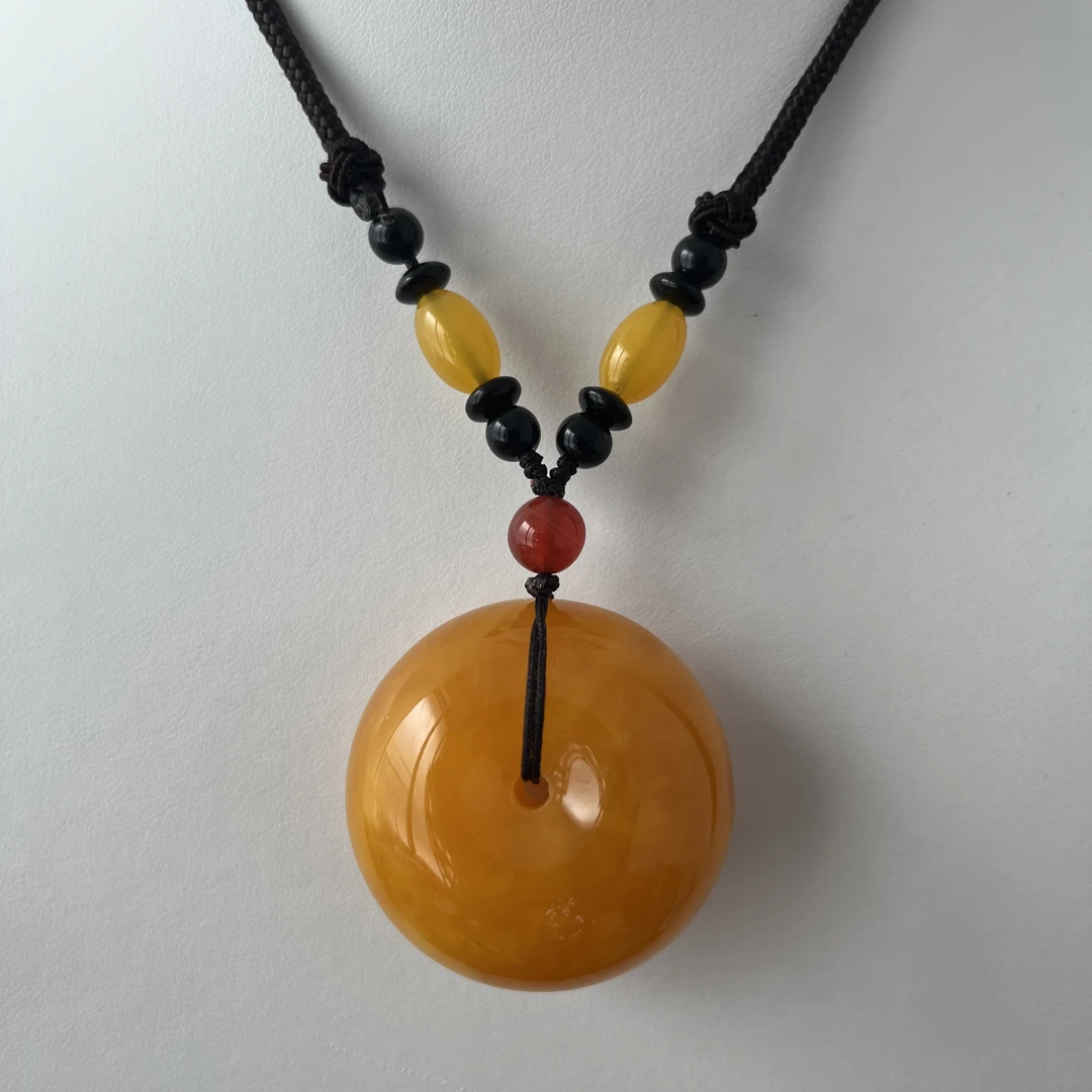 W043 古巴新蜜 蜜糖红平安扣