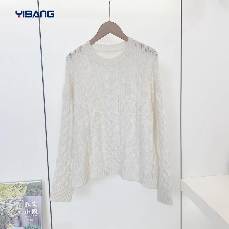 谊邦『康赛妮纯山羊绒』秋冬重磅厚款休闲绞花羊绒衫圆领针织上衣女