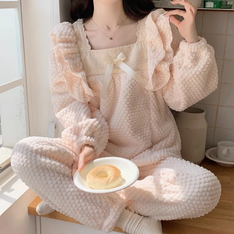 新款珊瑚绒睡衣秋冬女款公主风甜美冬季加绒加厚保暖法兰绒女睡裙