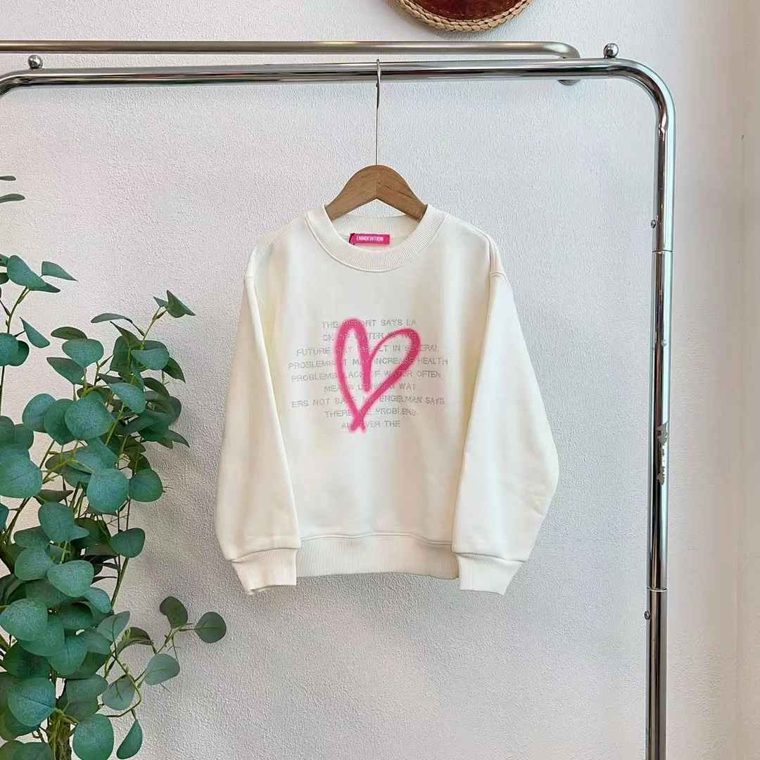 8066诺白色微瑕圆领卫衣