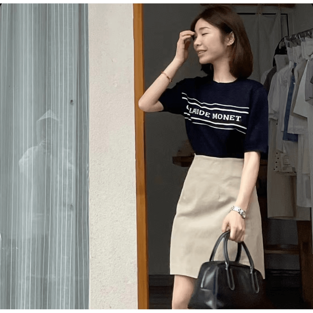 2024夏季黑色时尚韩版休闲韩系复古刺绣字母圆领针织上衣chic外穿