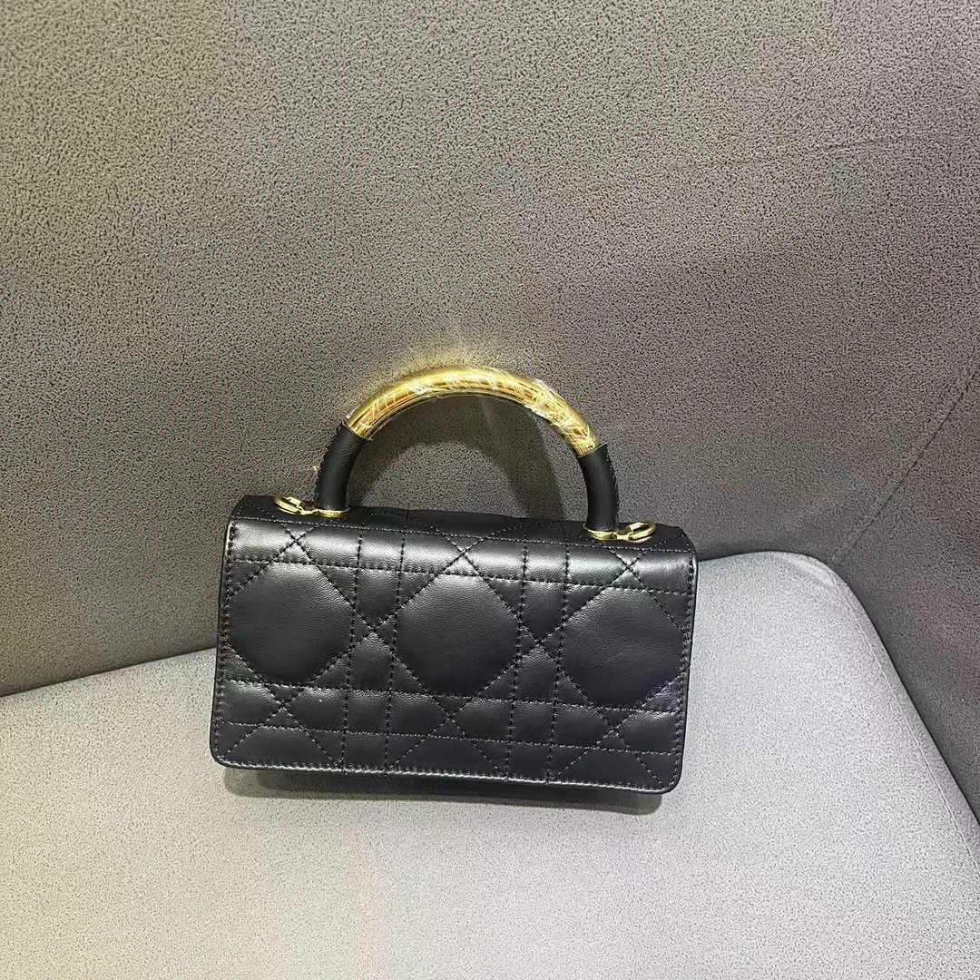 【A307-8113】新款时尚小香风气质黑色手提单肩斜挎菱格女包