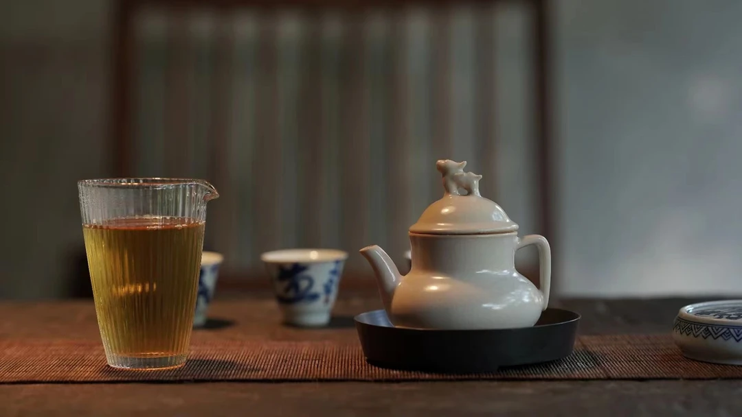 2023老白茶357克普洱茶代拍