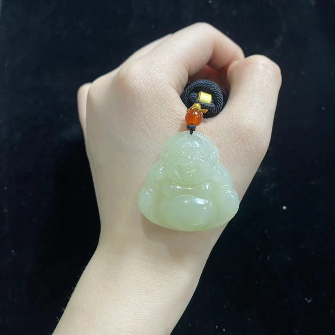 dz042新疆和田玉纯手工且末钢板料35佛吊坠  拍一发一多样性发